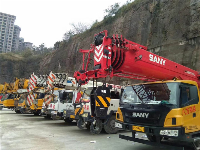 潮南区吊车出租按什么计费？台班费、单次费、里程费怎么算？